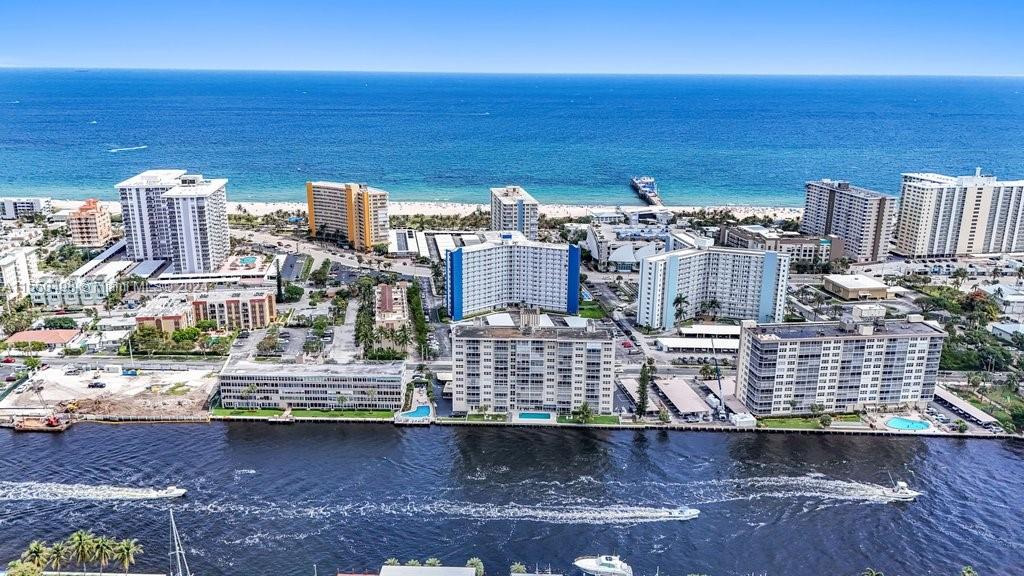 303 Riverside Dr, Pompano Beach, FL, 33062 United States, 1 Bedroom Bedrooms, ,1 BathroomBathrooms,Residential,For Sale,Riverside Dr,A11550498