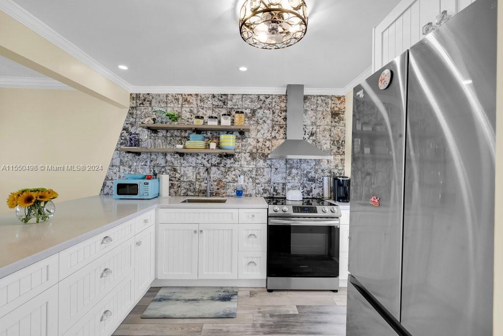 303 Riverside Dr, Pompano Beach, FL, 33062 United States, 1 Bedroom Bedrooms, ,1 BathroomBathrooms,Residential,For Sale,Riverside Dr,A11550498