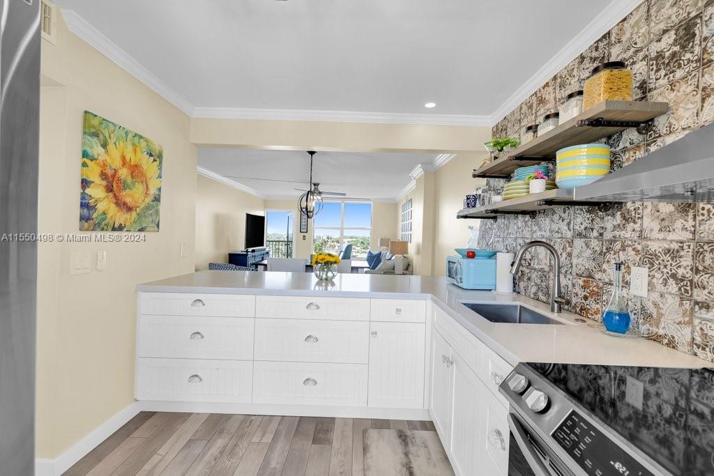 303 Riverside Dr, Pompano Beach, FL, 33062 United States, 1 Bedroom Bedrooms, ,1 BathroomBathrooms,Residential,For Sale,Riverside Dr,A11550498