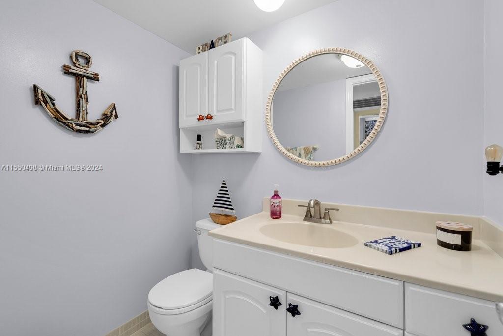 303 Riverside Dr, Pompano Beach, FL, 33062 United States, 1 Bedroom Bedrooms, ,1 BathroomBathrooms,Residential,For Sale,Riverside Dr,A11550498