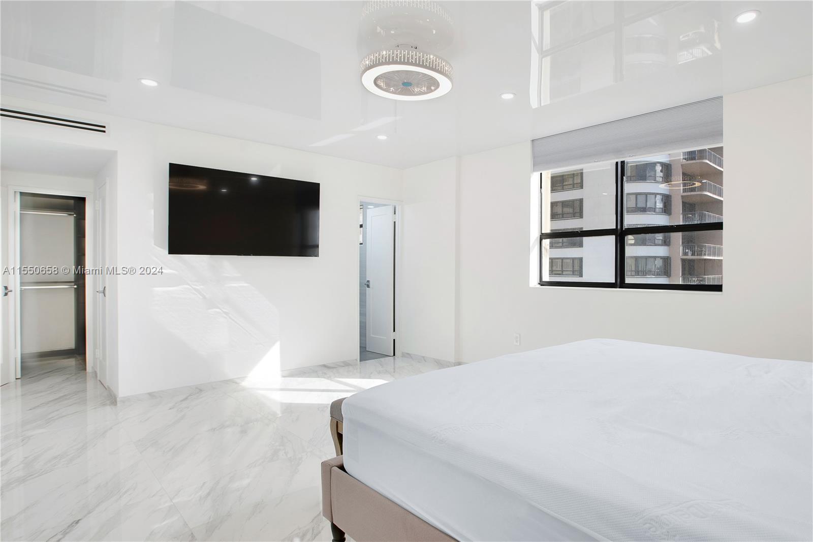 10185 Collins Ave, Bal Harbour, FL, 33154 United States, 2 Bedrooms Bedrooms, ,2 BathroomsBathrooms,Residential,For Sale,Collins Ave,A11550658