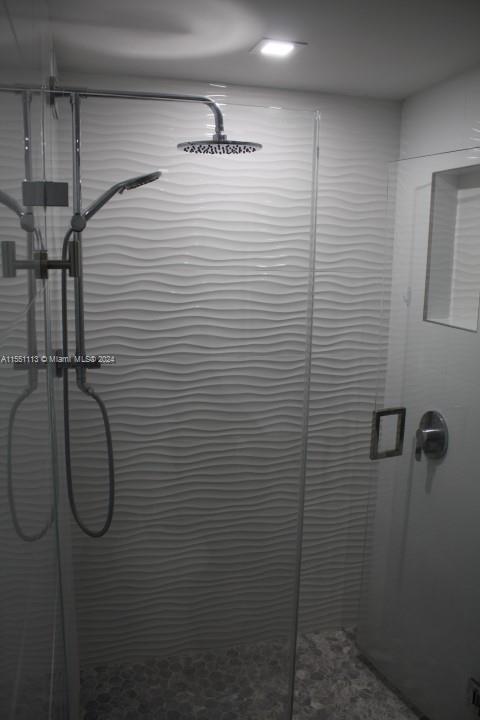 5700 Collins Ave 16H, Miami Beach, Florida 33140, 2 Bedrooms Bedrooms, ,2 BathroomsBathrooms,Residential,For Sale,5700 Collins Ave 16H,A11551113