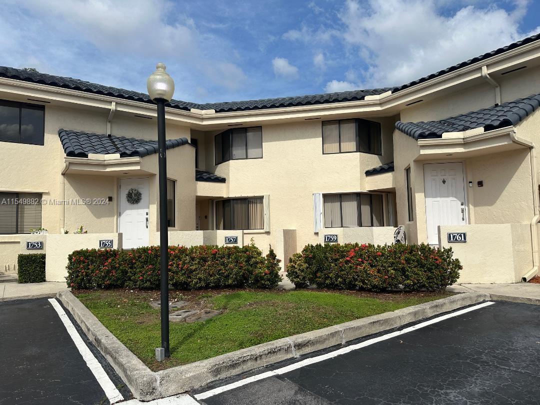 1759 81st Way, Plantation, FL, 33322 United States, 2 Bedrooms Bedrooms, ,2 BathroomsBathrooms,Residential,For Sale,81st Way,A11549882