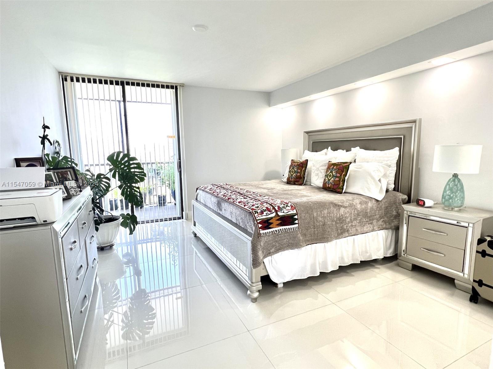 20379 W Country Club Dr 1536, Aventura, Florida 33180, 2 Bedrooms Bedrooms, ,2 BathroomsBathrooms,Residential,For Sale,20379 W Country Club Dr 1536,A11547059