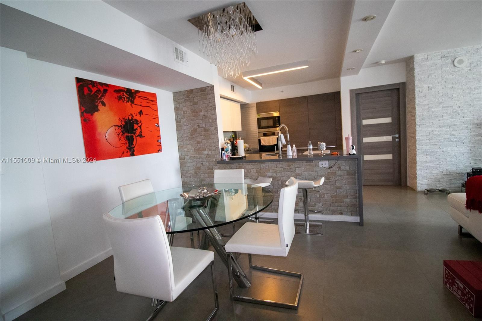 1155 Brickell Bay Dr, Miami, FL, 33131 United States, 2 Bedrooms Bedrooms, ,2 BathroomsBathrooms,Residential,For Sale,Brickell Bay Dr,A11551009