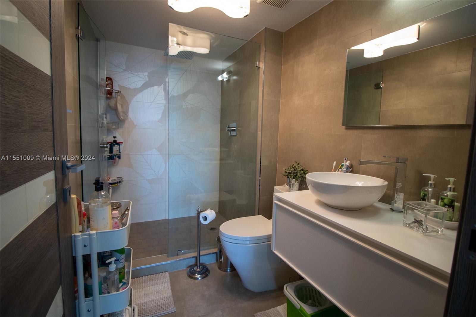 1155 Brickell Bay Dr, Miami, FL, 33131 United States, 2 Bedrooms Bedrooms, ,2 BathroomsBathrooms,Residential,For Sale,Brickell Bay Dr,A11551009
