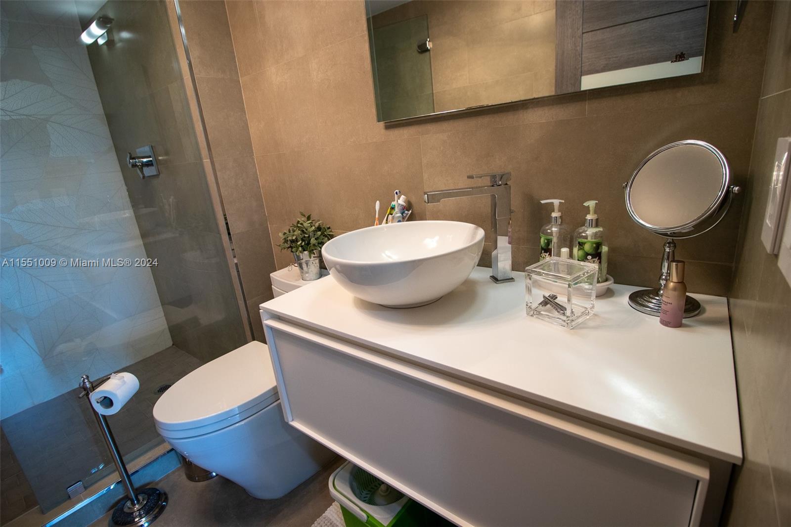 1155 Brickell Bay Dr, Miami, FL, 33131 United States, 2 Bedrooms Bedrooms, ,2 BathroomsBathrooms,Residential,For Sale,Brickell Bay Dr,A11551009