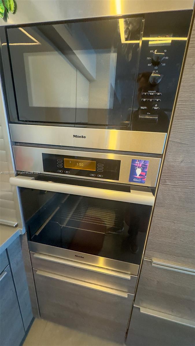 1155 Brickell Bay Dr, Miami, FL, 33131 United States, 2 Bedrooms Bedrooms, ,2 BathroomsBathrooms,Residential,For Sale,Brickell Bay Dr,A11551009
