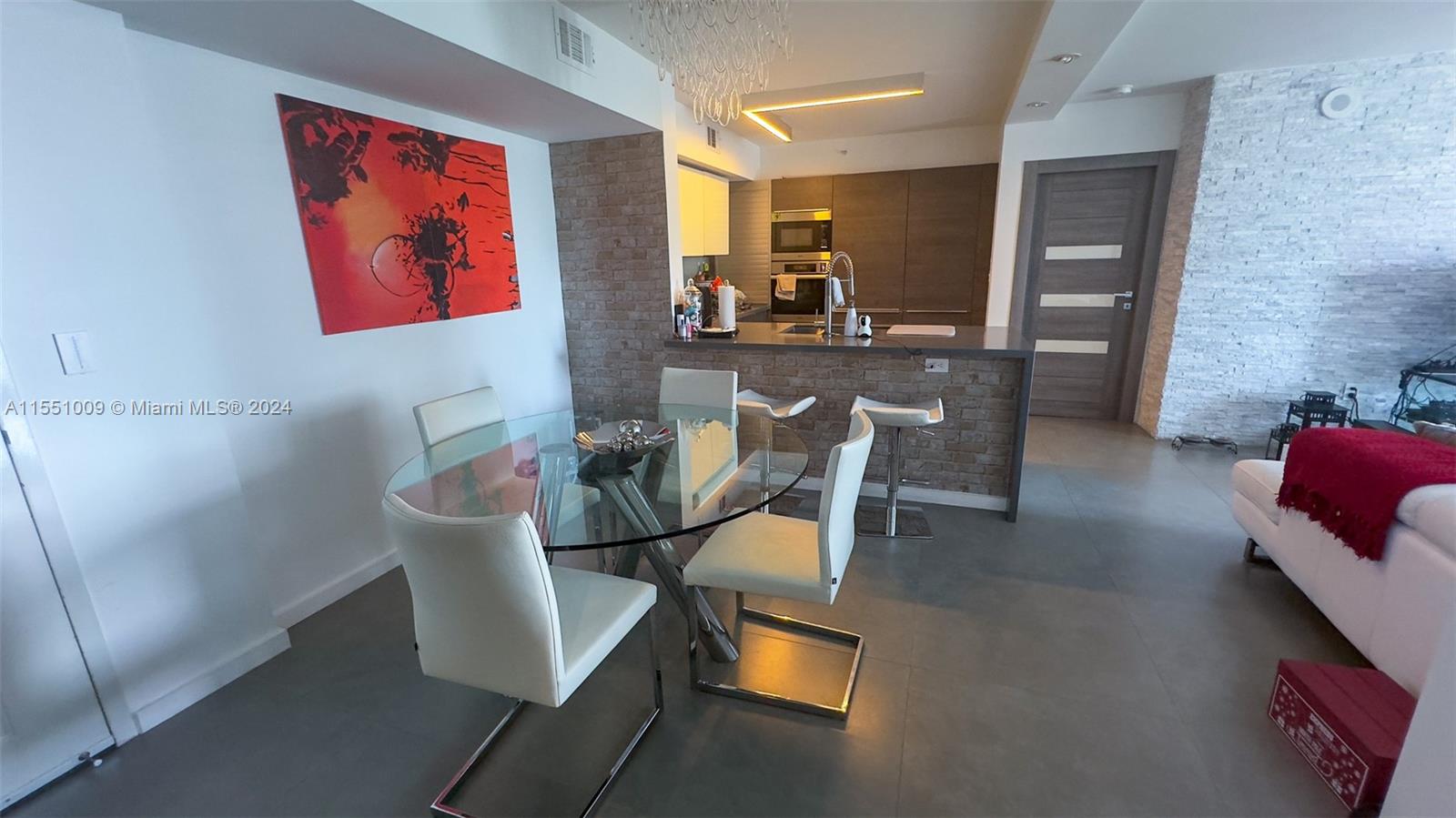 1155 Brickell Bay Dr, Miami, FL, 33131 United States, 2 Bedrooms Bedrooms, ,2 BathroomsBathrooms,Residential,For Sale,Brickell Bay Dr,A11551009