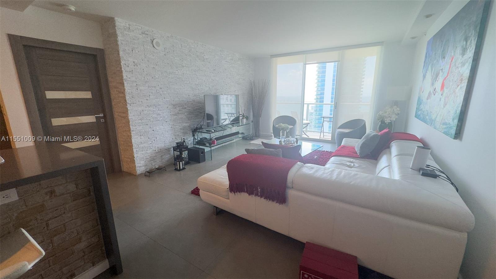 1155 Brickell Bay Dr 2303, Miami, Florida 33131, 2 Bedrooms Bedrooms, ,2 BathroomsBathrooms,Residential,For Sale,1155 Brickell Bay Dr 2303,A11551009