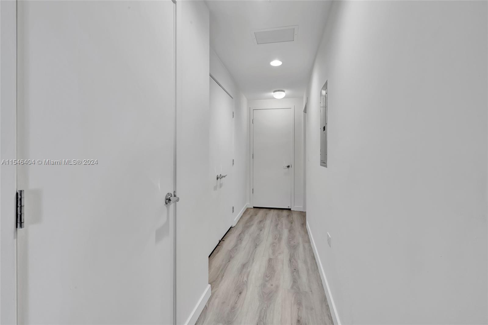 999 1st Ave, Miami, FL, 33130 United States, 1 Bedroom Bedrooms, ,1 BathroomBathrooms,Residential,For Sale,1st Ave,A11546404