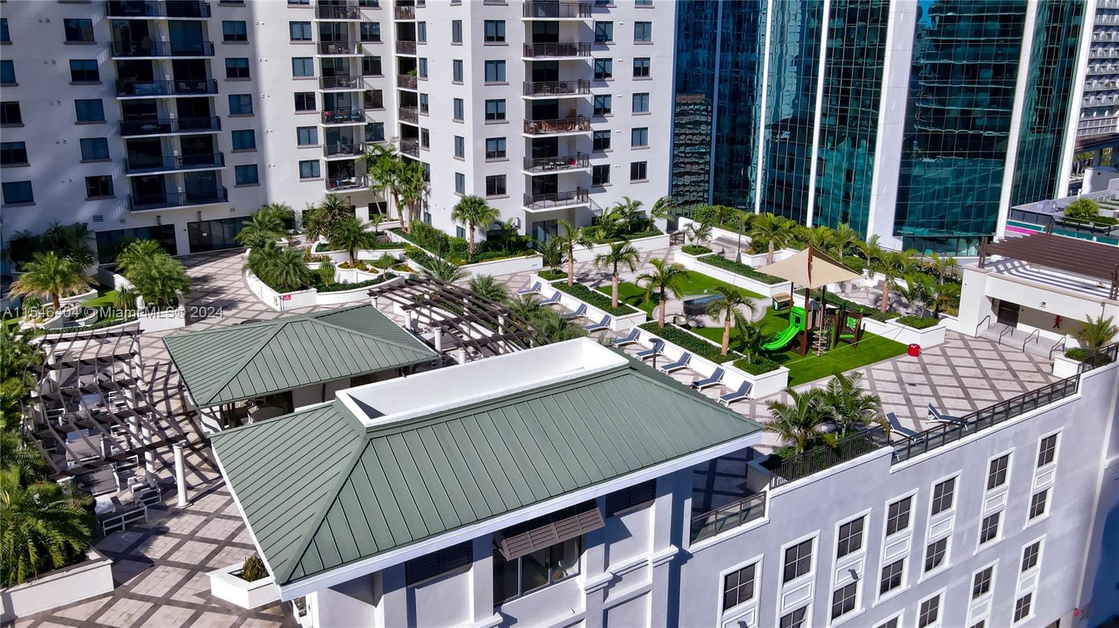 999 1st Ave, Miami, FL, 33130 United States, 1 Bedroom Bedrooms, ,1 BathroomBathrooms,Residential,For Sale,1st Ave,A11546404