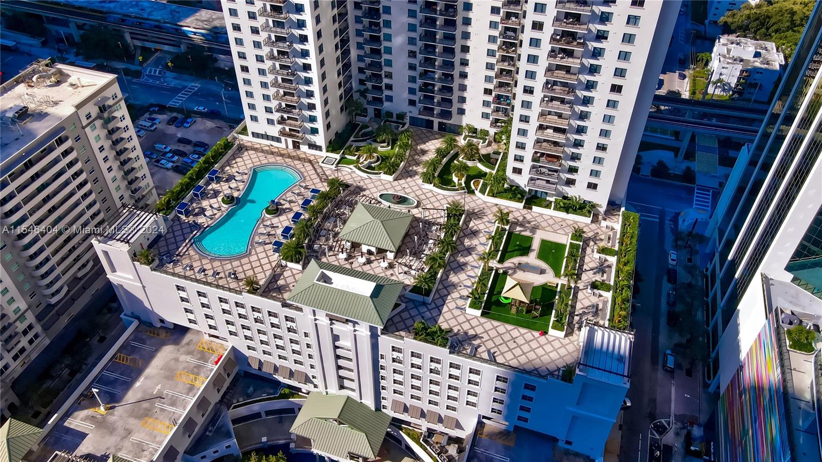 999 1st Ave, Miami, FL, 33130 United States, 1 Bedroom Bedrooms, ,1 BathroomBathrooms,Residential,For Sale,1st Ave,A11546404