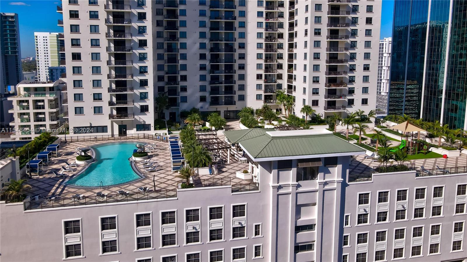 999 1st Ave, Miami, FL, 33130 United States, 1 Bedroom Bedrooms, ,1 BathroomBathrooms,Residential,For Sale,1st Ave,A11546404