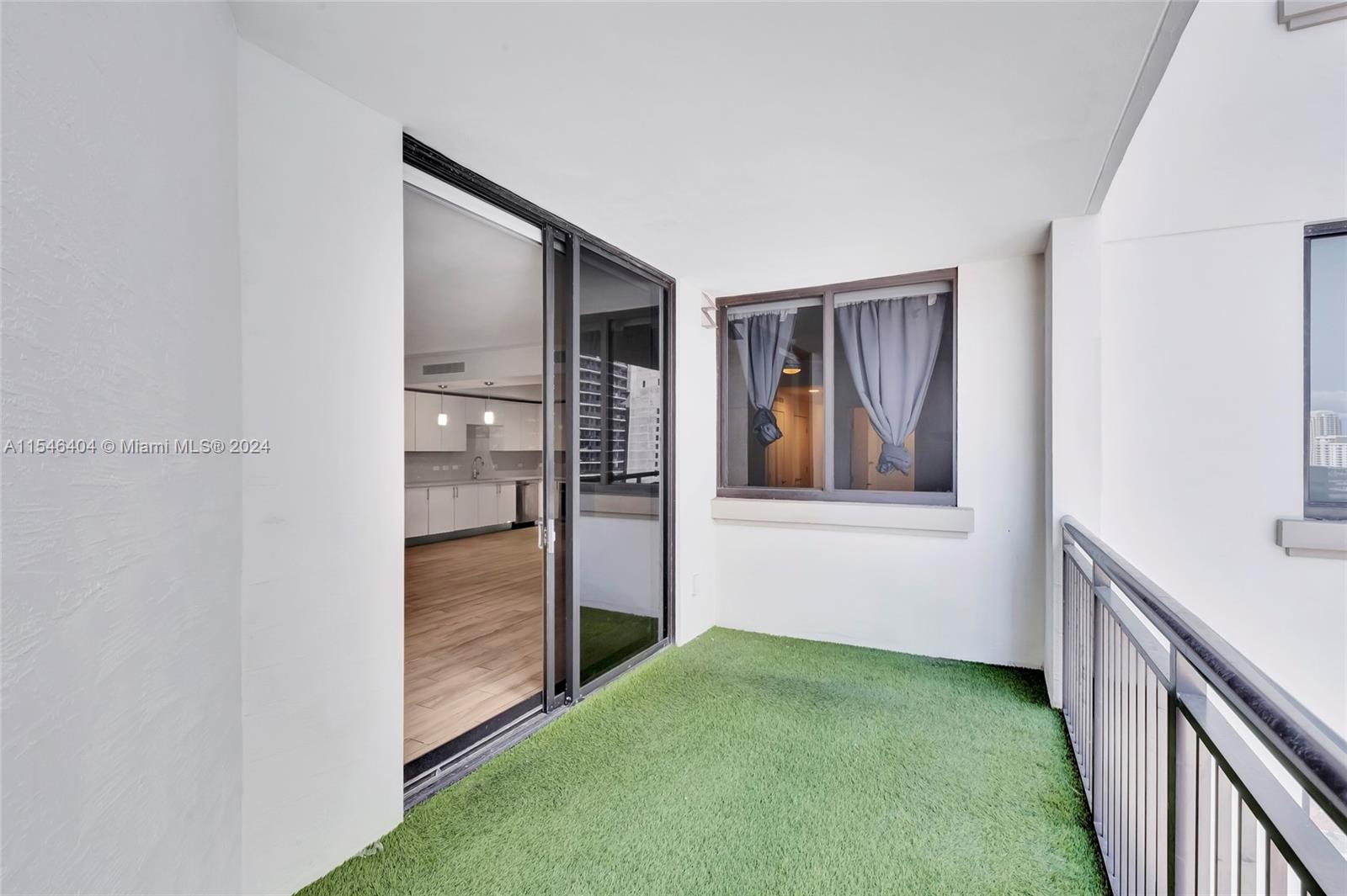 999 1st Ave, Miami, FL, 33130 United States, 1 Bedroom Bedrooms, ,1 BathroomBathrooms,Residential,For Sale,1st Ave,A11546404