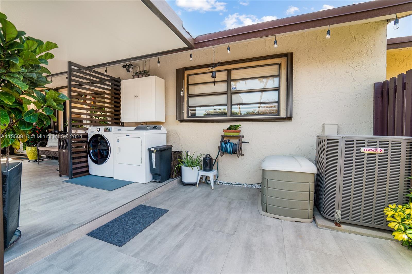 11310 115th Ter, Miami, FL, 33176 United States, 3 Bedrooms Bedrooms, ,2 BathroomsBathrooms,Residential,For Sale,115th Ter,A11550910