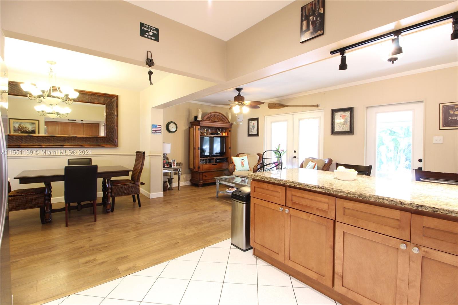 11 Redwood Cir, Plantation, FL, 33317 United States, 3 Bedrooms Bedrooms, ,2 BathroomsBathrooms,Residential,For Sale,Redwood Cir,A11551139