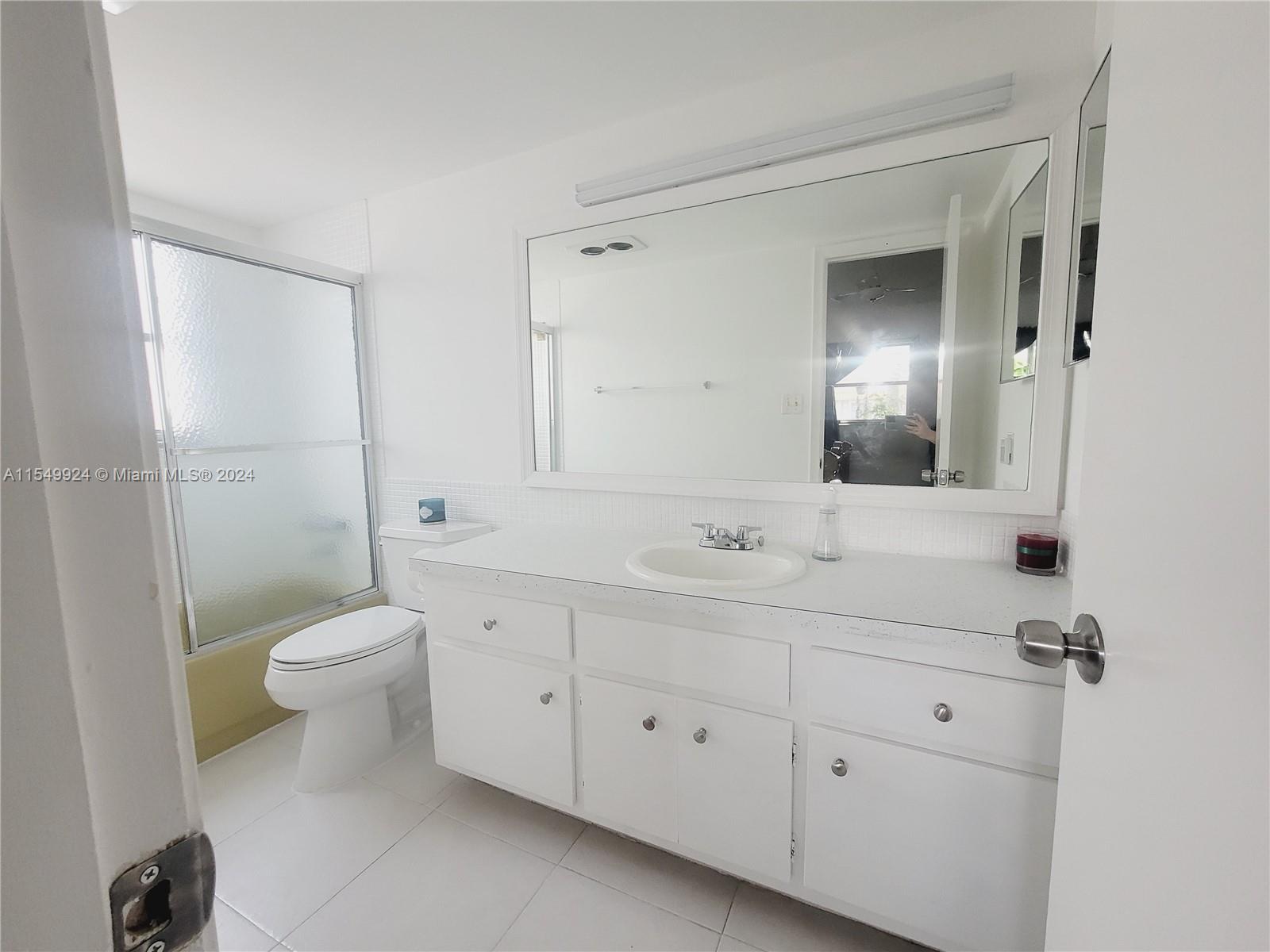 4821 22nd Ct, Lauderhill, FL, 33313 United States, 2 Bedrooms Bedrooms, ,2 BathroomsBathrooms,Residential,For Sale,22nd Ct,A11549924
