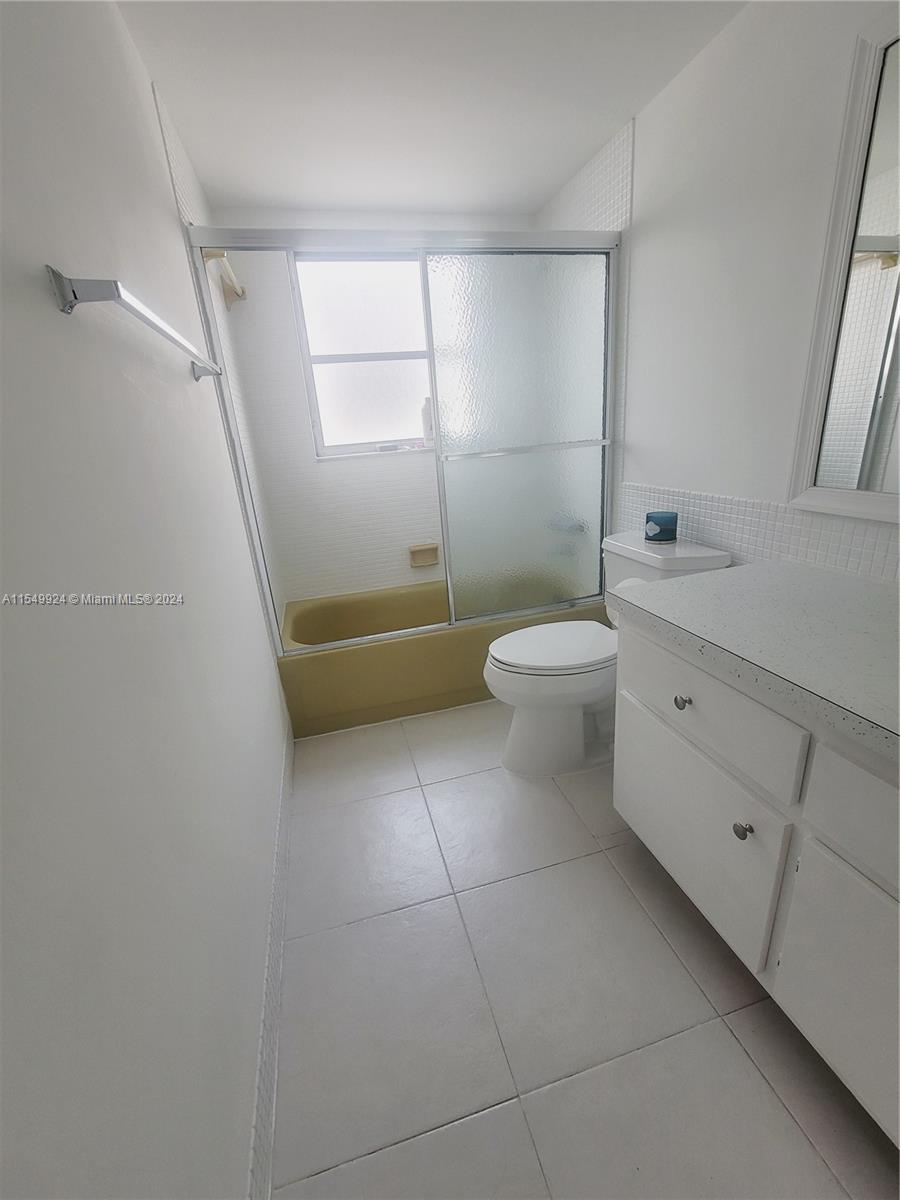 4821 22nd Ct, Lauderhill, FL, 33313 United States, 2 Bedrooms Bedrooms, ,2 BathroomsBathrooms,Residential,For Sale,22nd Ct,A11549924