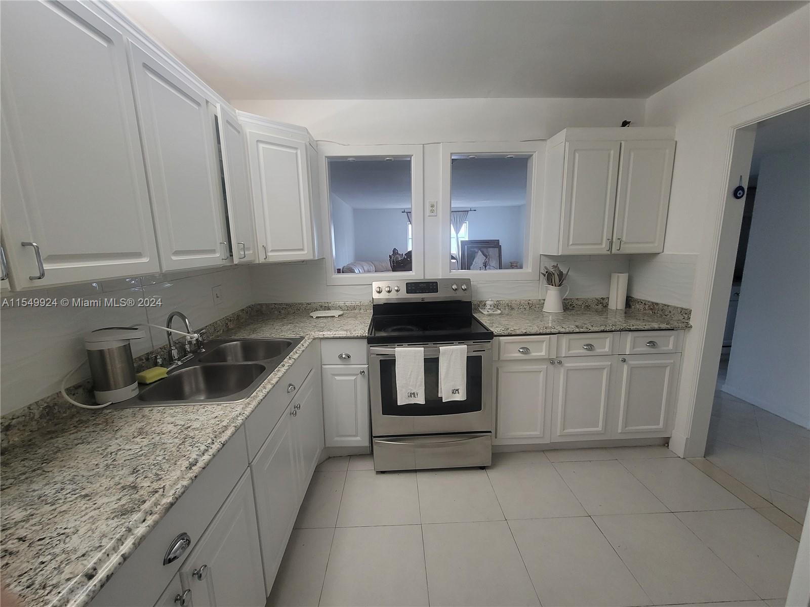 4821 22nd Ct, Lauderhill, FL, 33313 United States, 2 Bedrooms Bedrooms, ,2 BathroomsBathrooms,Residential,For Sale,22nd Ct,A11549924