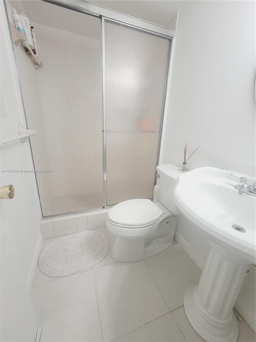4821 22nd Ct, Lauderhill, FL, 33313 United States, 2 Bedrooms Bedrooms, ,2 BathroomsBathrooms,Residential,For Sale,22nd Ct,A11549924