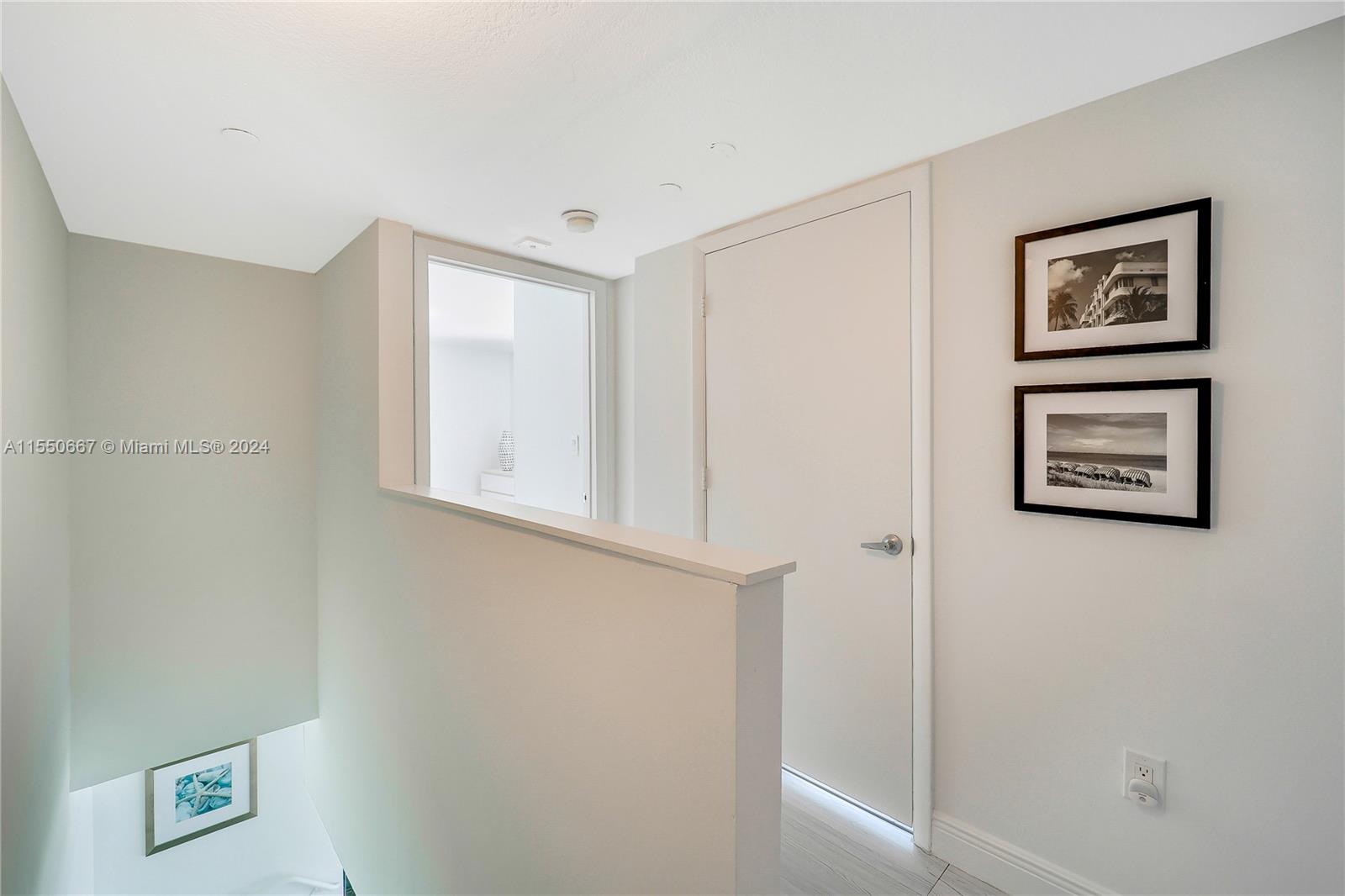 7600 Collins Ave, Miami Beach, FL, 33141 United States, 2 Bedrooms Bedrooms, ,1 BathroomBathrooms,Residential,For Sale,Collins Ave,A11550667
