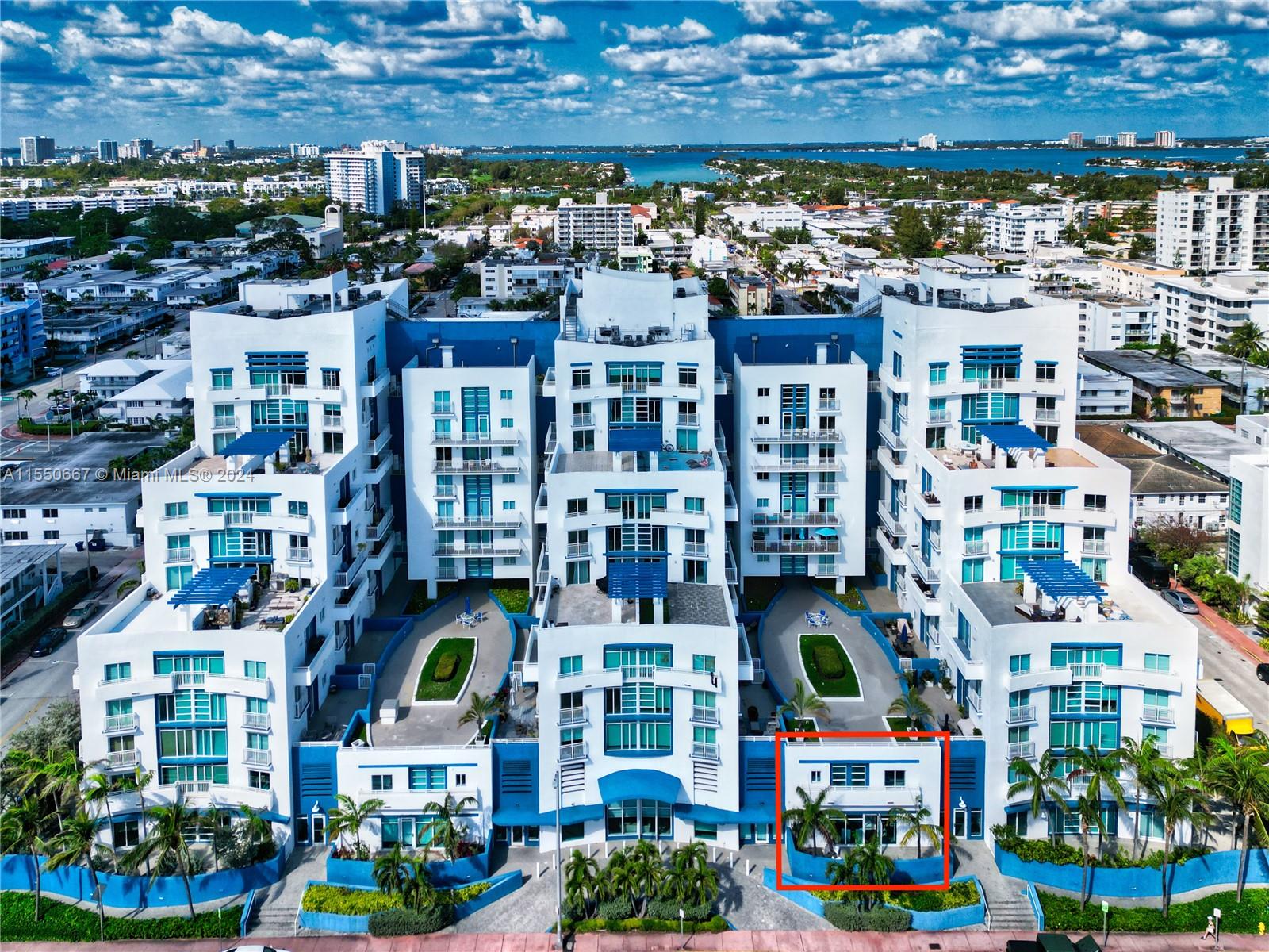 7600 Collins Ave, Miami Beach, FL, 33141 United States, 2 Bedrooms Bedrooms, ,1 BathroomBathrooms,Residential,For Sale,Collins Ave,A11550667