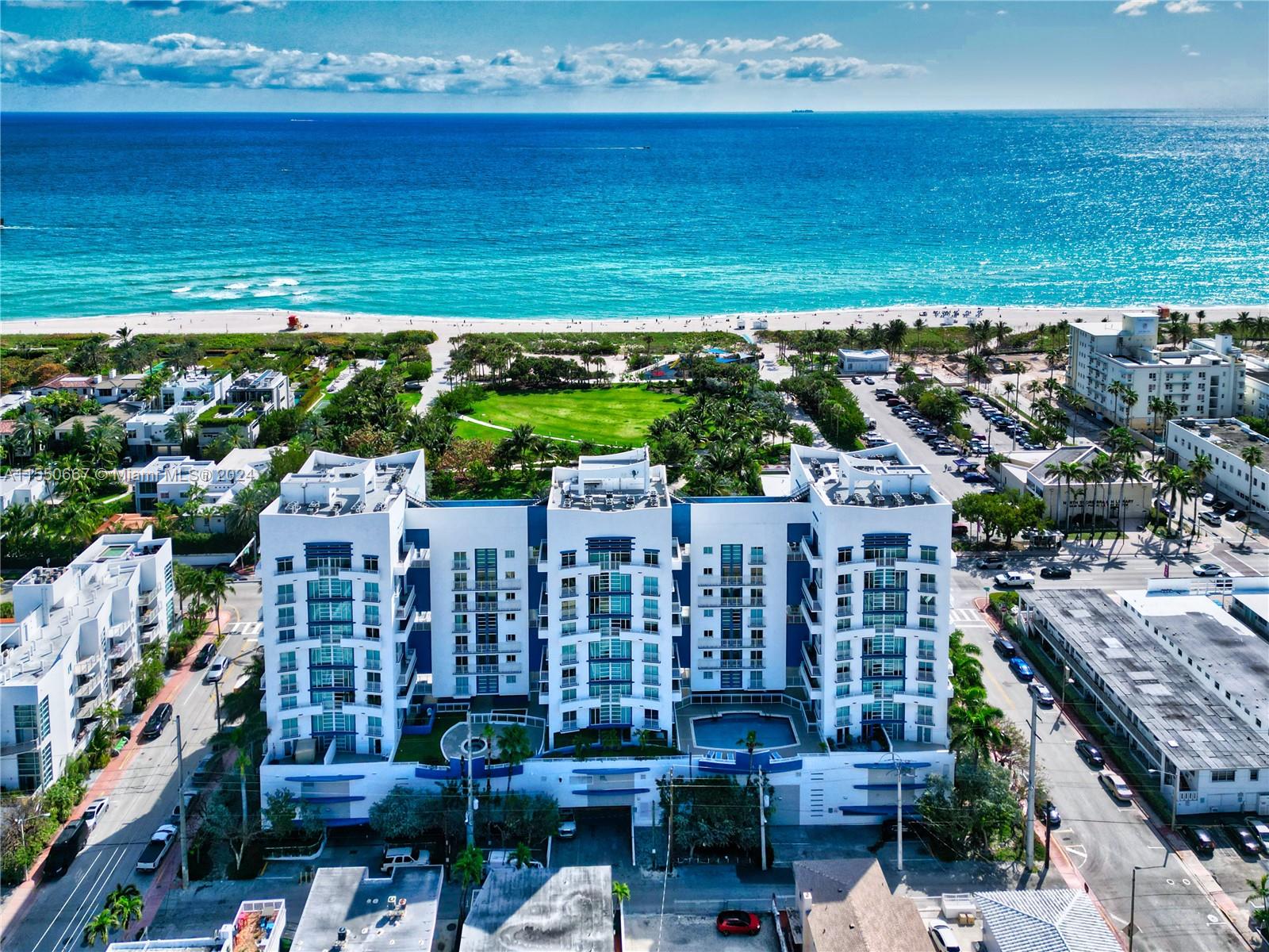 7600 Collins Ave, Miami Beach, FL, 33141 United States, 2 Bedrooms Bedrooms, ,1 BathroomBathrooms,Residential,For Sale,Collins Ave,A11550667