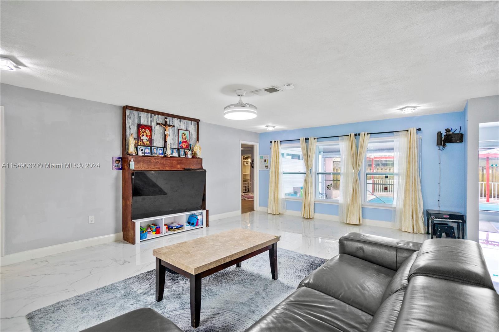 9570 20th Pl, Sunrise, FL, 33322 United States, 3 Bedrooms Bedrooms, ,2 BathroomsBathrooms,Residential,For Sale,20th Pl,A11549032