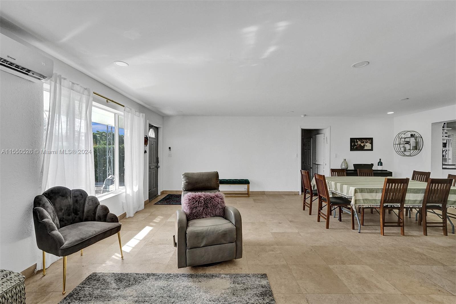 901 NE 6th St 1, Hallandale Beach, Florida 33009, 4 Bedrooms Bedrooms, ,3 BathroomsBathrooms,Residentiallease,For Rent,901 NE 6th St 1,A11550526