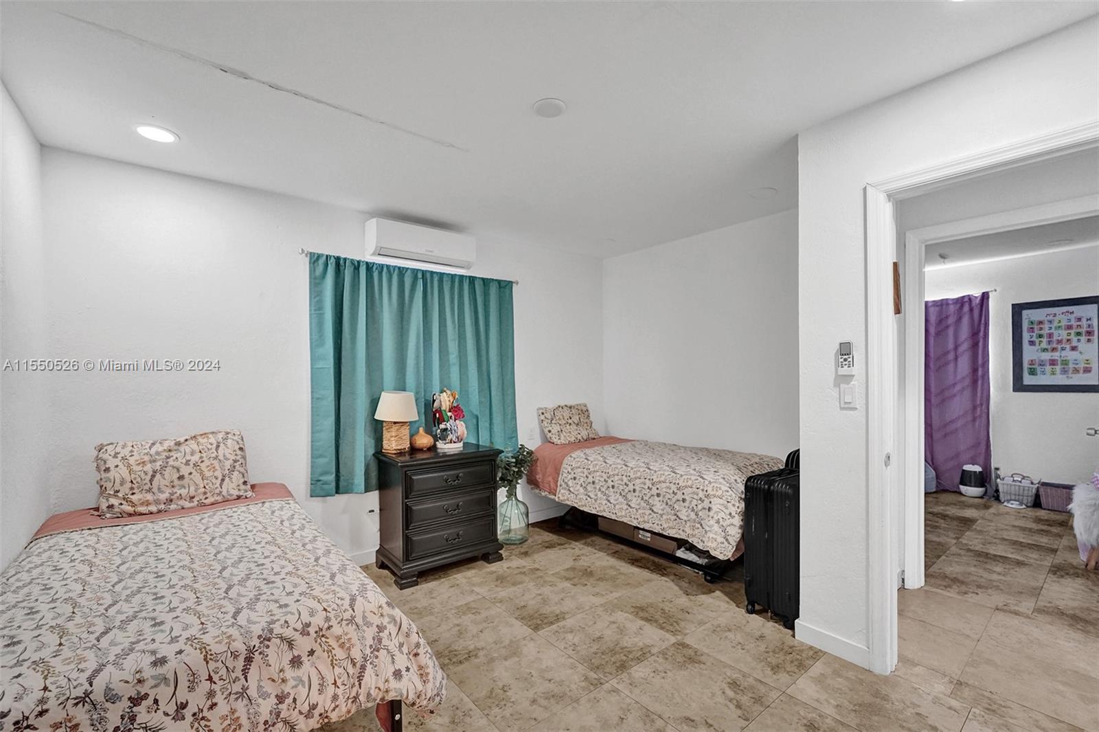 901 NE 6th St 1, Hallandale Beach, Florida 33009, 4 Bedrooms Bedrooms, ,3 BathroomsBathrooms,Residentiallease,For Rent,901 NE 6th St 1,A11550526