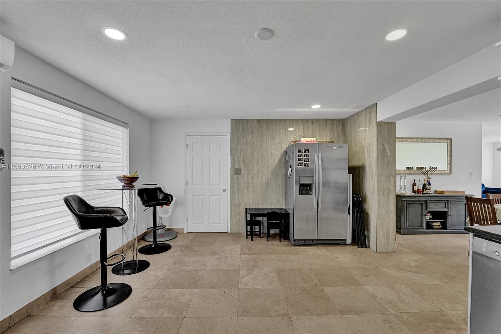 901 NE 6th St 1, Hallandale Beach, Florida 33009, 4 Bedrooms Bedrooms, ,3 BathroomsBathrooms,Residentiallease,For Rent,901 NE 6th St 1,A11550526
