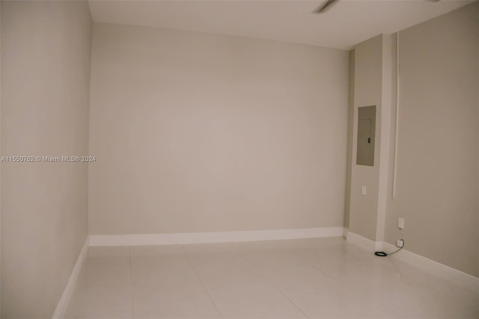 4422 NW 97th Pl, Doral, Florida 33178, 3 Bedrooms Bedrooms, ,2 BathroomsBathrooms,Residential,For Sale,4422 NW 97th Pl,A11550762