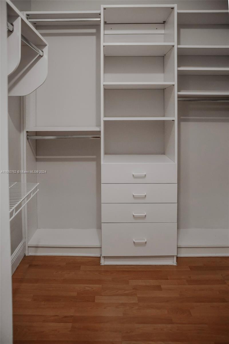 4422 NW 97th Pl, Doral, Florida 33178, 3 Bedrooms Bedrooms, ,2 BathroomsBathrooms,Residential,For Sale,4422 NW 97th Pl,A11550762