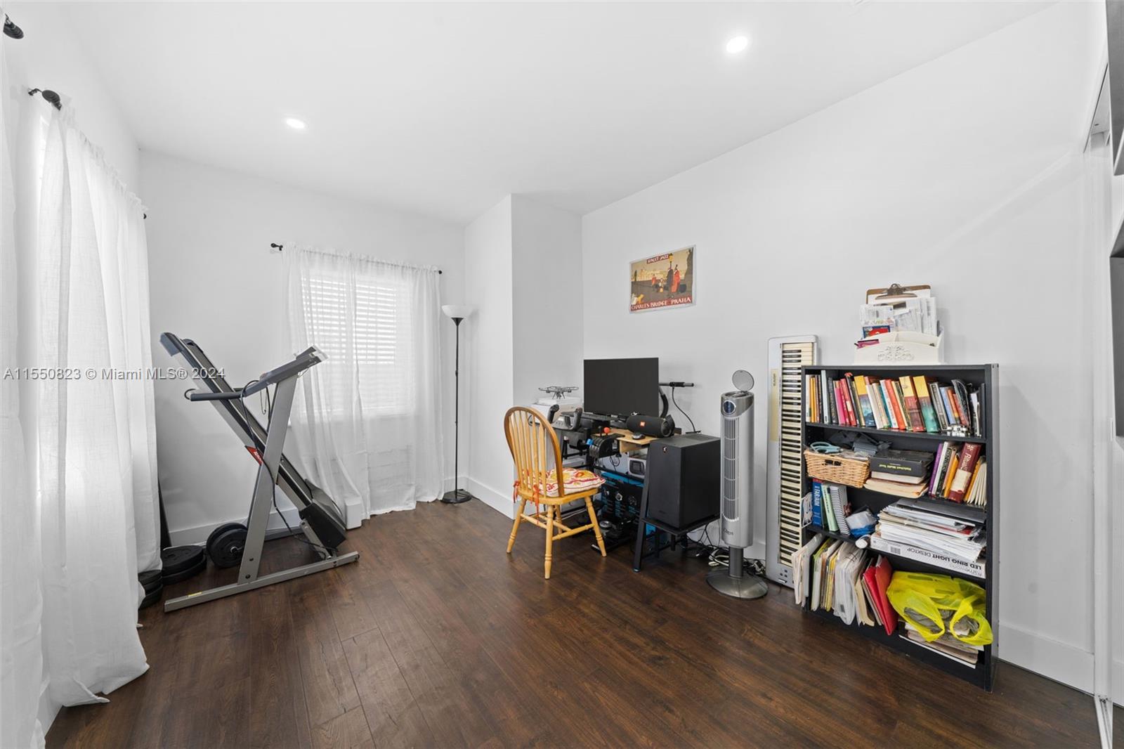 923 SW 13th Ct, Miami, Florida 33135, 4 Bedrooms Bedrooms, ,3 BathroomsBathrooms,Residential,For Sale,923 SW 13th Ct,A11550823