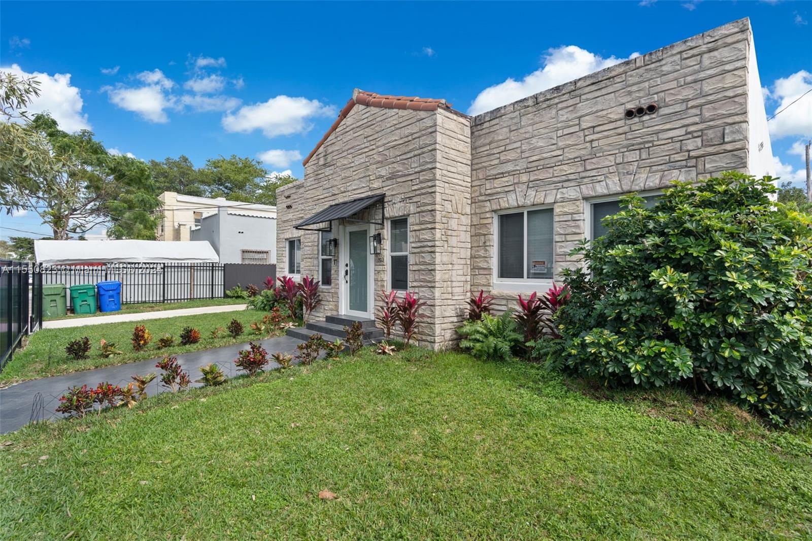 923 SW 13th Ct, Miami, Florida 33135, 4 Bedrooms Bedrooms, ,3 BathroomsBathrooms,Residential,For Sale,923 SW 13th Ct,A11550823