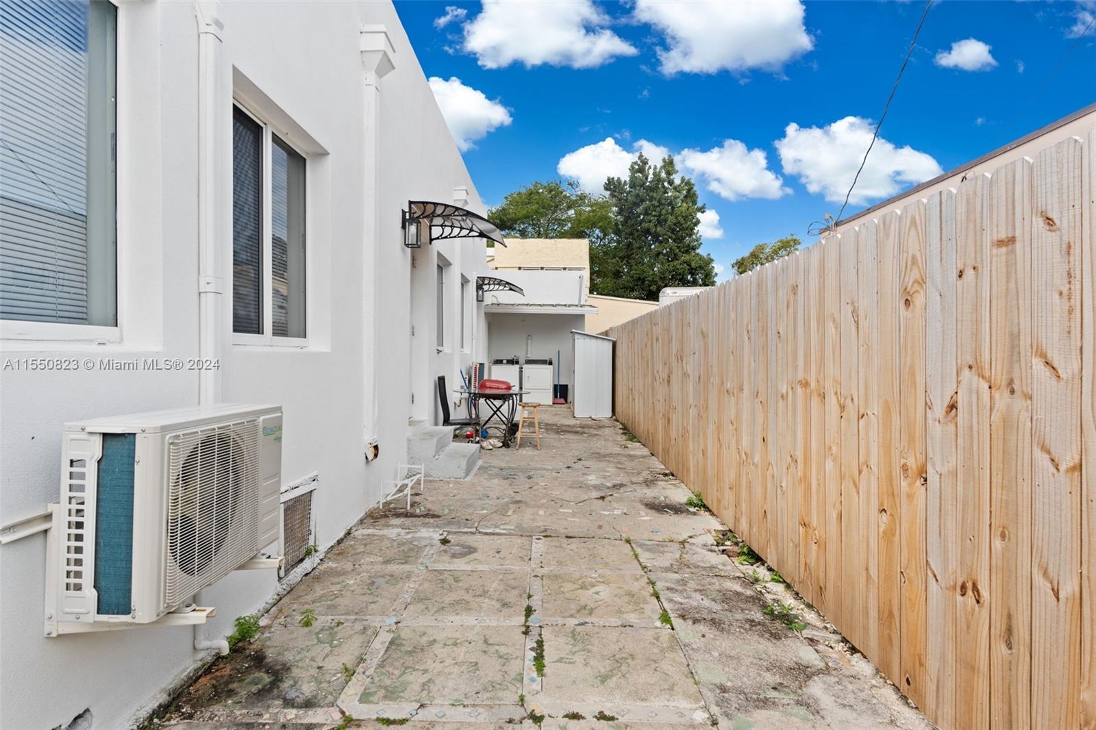 923 SW 13th Ct, Miami, Florida 33135, 4 Bedrooms Bedrooms, ,3 BathroomsBathrooms,Residential,For Sale,923 SW 13th Ct,A11550823