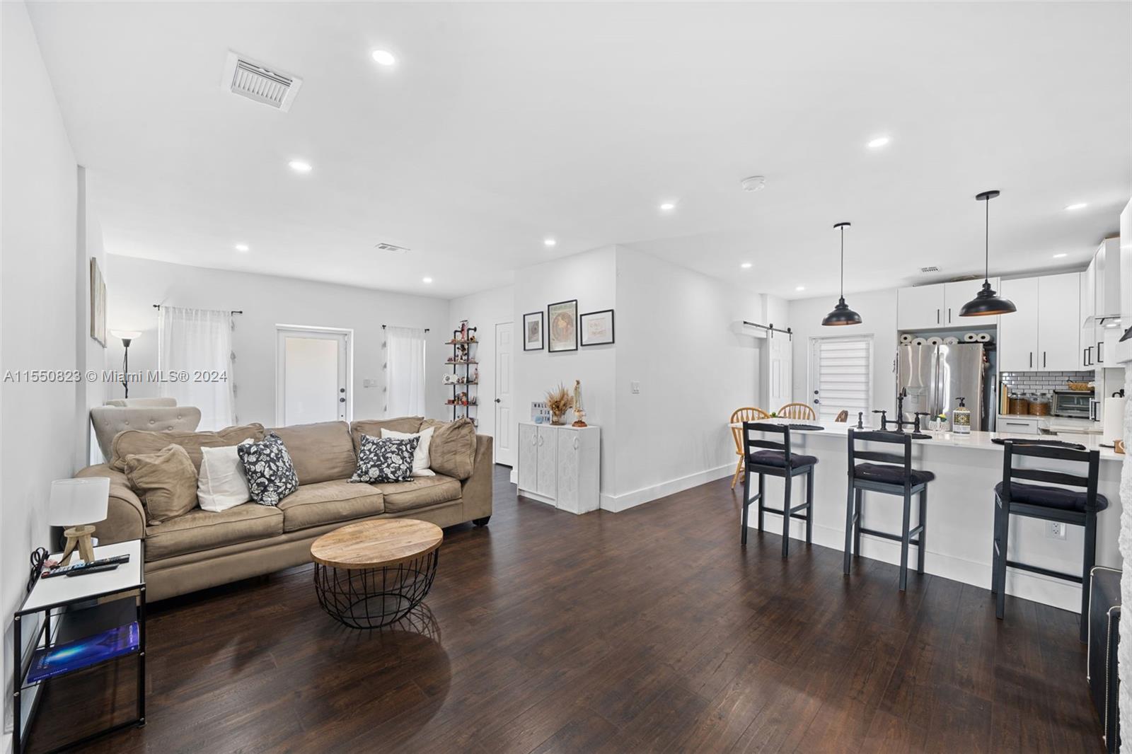 923 SW 13th Ct, Miami, Florida 33135, 4 Bedrooms Bedrooms, ,3 BathroomsBathrooms,Residential,For Sale,923 SW 13th Ct,A11550823