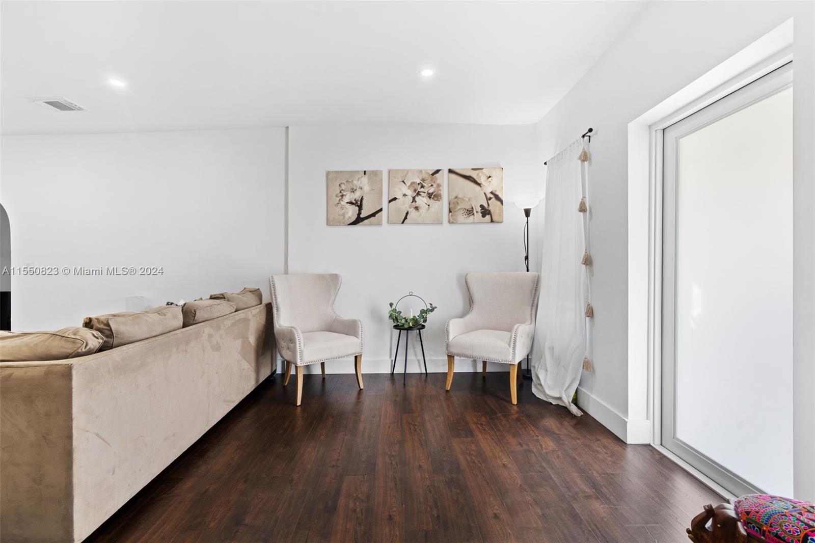 923 SW 13th Ct, Miami, Florida 33135, 4 Bedrooms Bedrooms, ,3 BathroomsBathrooms,Residential,For Sale,923 SW 13th Ct,A11550823