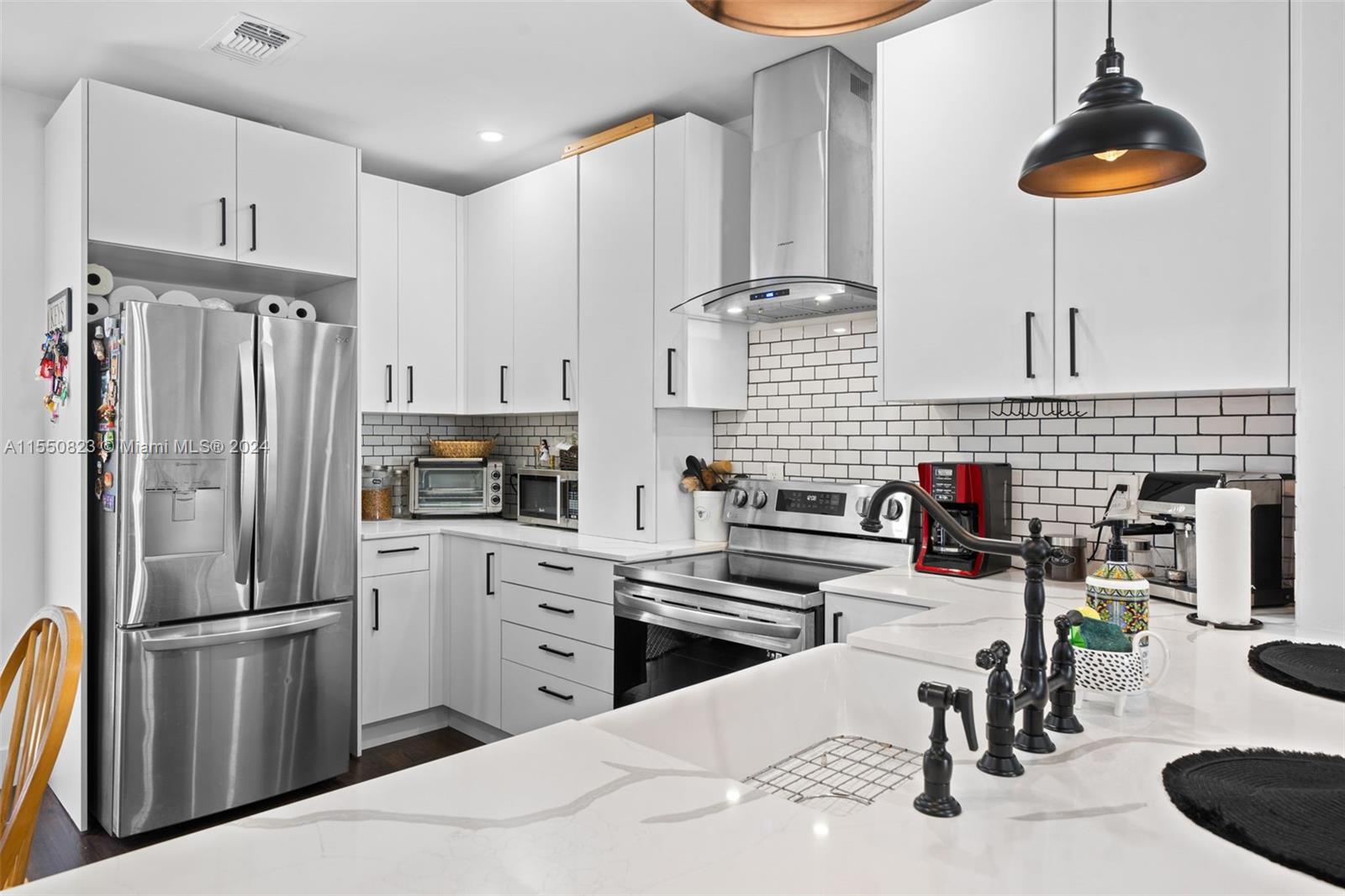 923 SW 13th Ct, Miami, Florida 33135, 4 Bedrooms Bedrooms, ,3 BathroomsBathrooms,Residential,For Sale,923 SW 13th Ct,A11550823