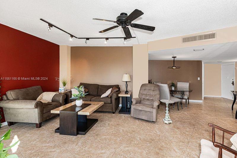 3101 Country Club Dr, Aventura, FL, 33180 United States, 2 Bedrooms Bedrooms, ,2 BathroomsBathrooms,Residential,For Sale,Country Club Dr,A11551165