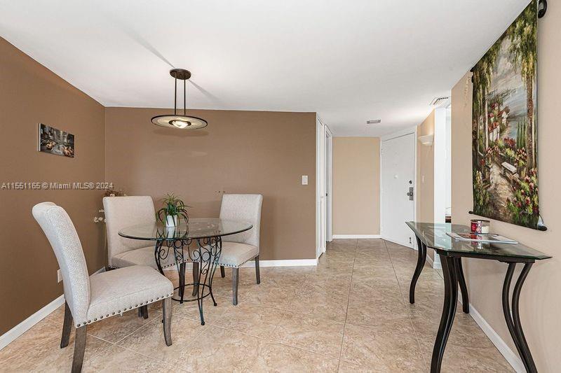 3101 N Country Club Dr 802, Aventura, Florida 33180, 2 Bedrooms Bedrooms, ,2 BathroomsBathrooms,Residential,For Sale,3101 N Country Club Dr 802,A11551165