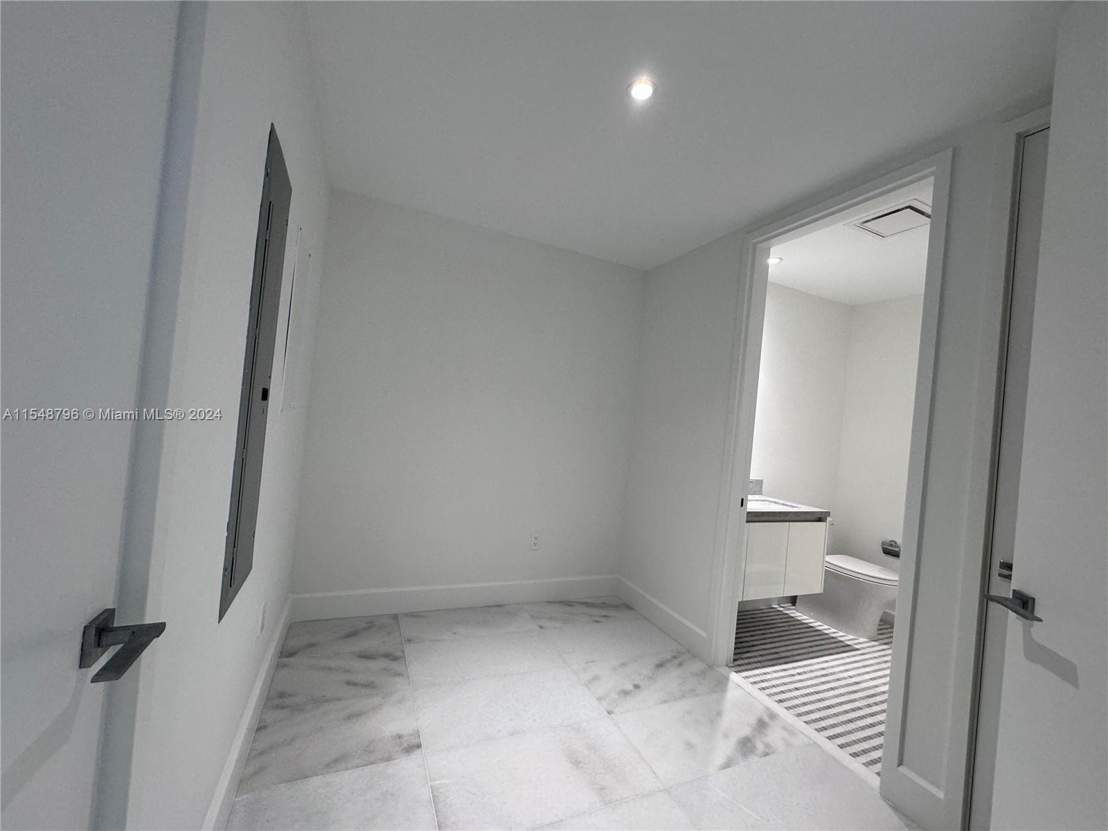 700 26th TER, Miami, FL, 33137 United States, 3 Bedrooms Bedrooms, ,4 BathroomsBathrooms,Residential,For Sale,26th TER,A11548796