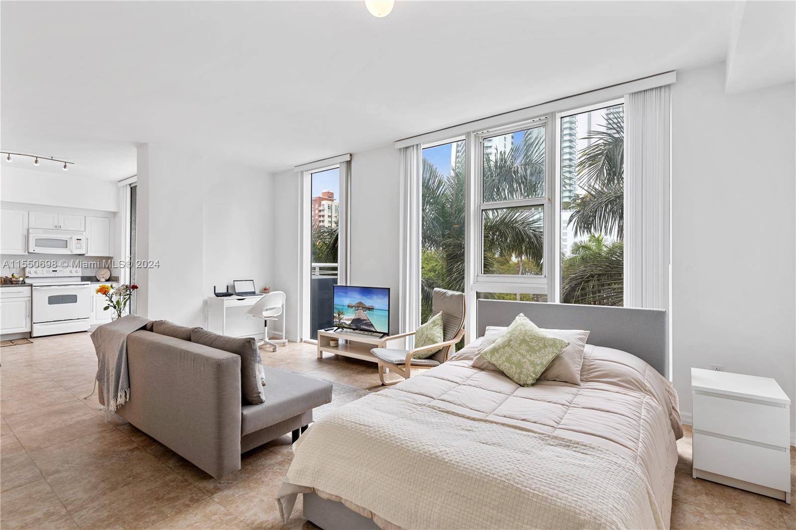 275 NE 18th St 408, Miami, Florida 33132, ,1 BathroomBathrooms,Residentiallease,For Rent,275 NE 18th St 408,A11550698