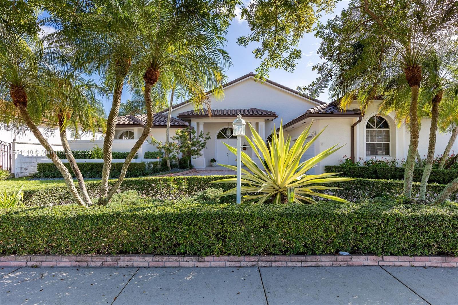 11153 145th Pl, Miami, FL, 33186 United States, 4 Bedrooms Bedrooms, ,3 BathroomsBathrooms,Residential,For Sale,145th Pl,A11551110