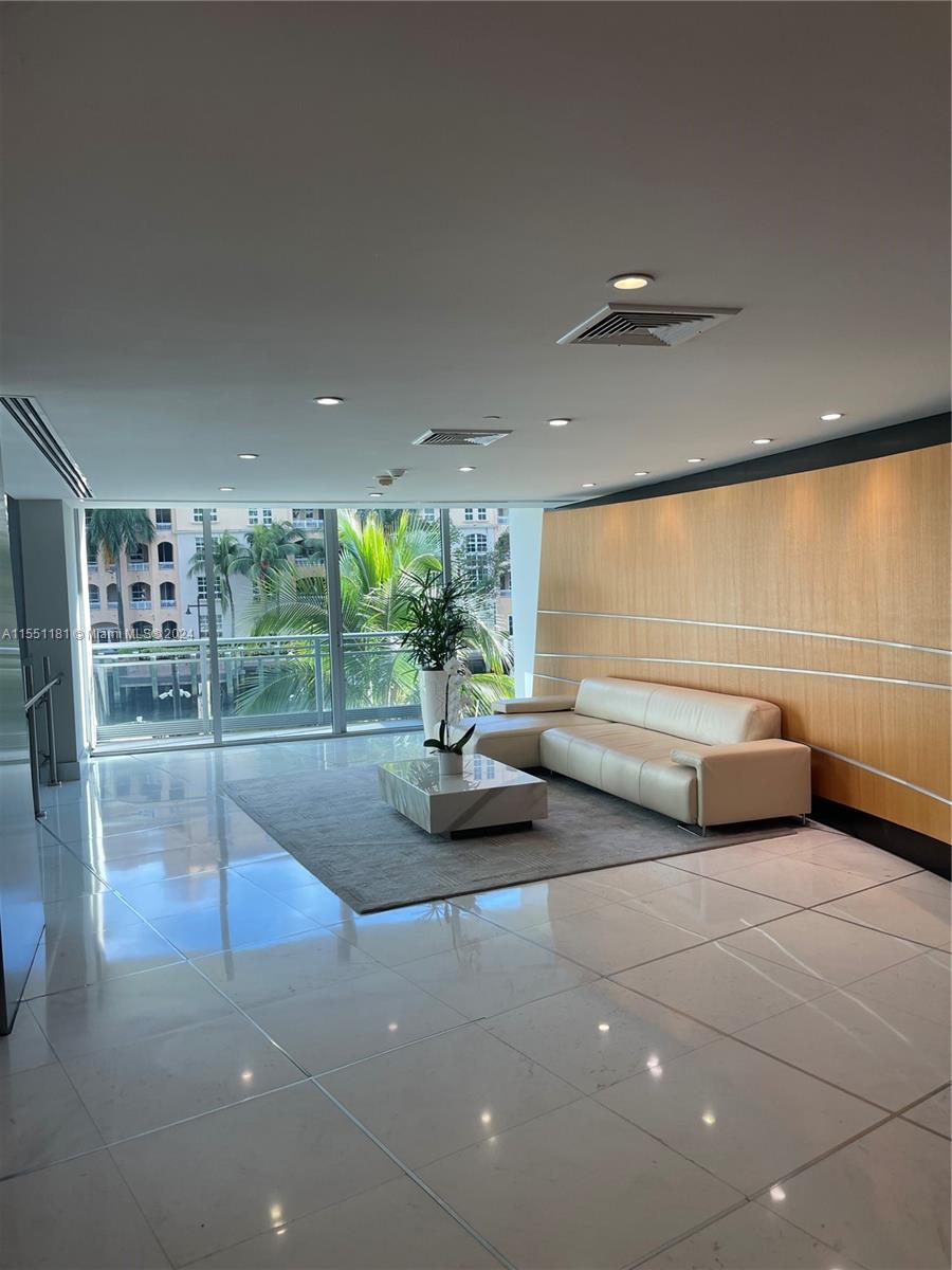 2950 NE 188th St 216, Aventura, Florida 33180, ,1 BathroomBathrooms,Residential,For Sale,2950 NE 188th St 216,A11551181