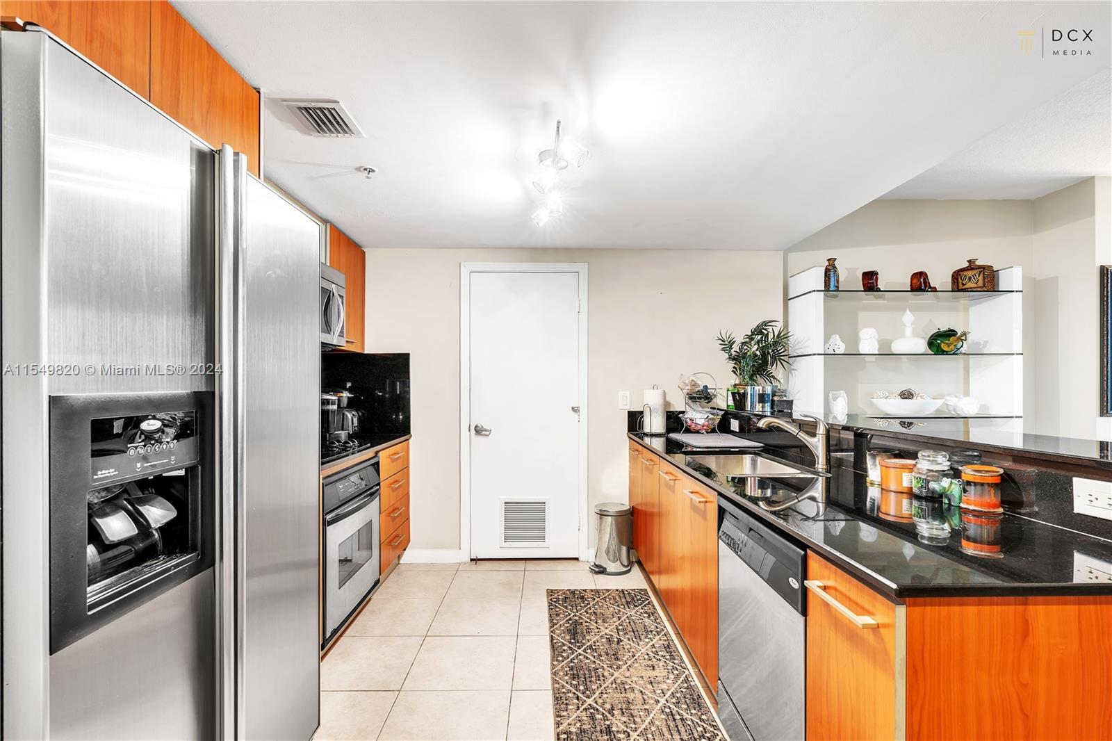 9066 73rd Ct, Miami, FL, 33156 United States, 2 Bedrooms Bedrooms, ,2 BathroomsBathrooms,Residential,For Sale,73rd Ct,A11549820
