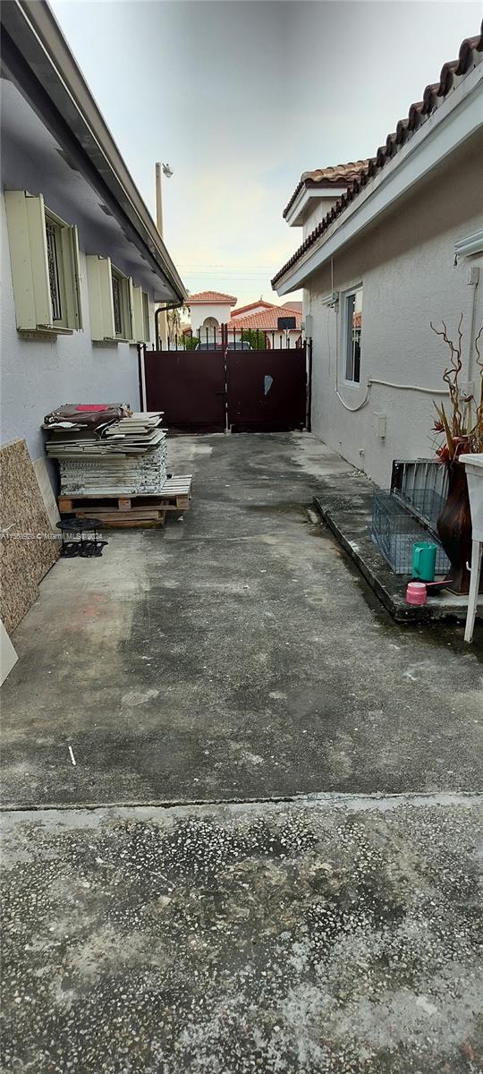 3149 68th Pl, Hialeah, FL, 33018 United States, 3 Bedrooms Bedrooms, ,2 BathroomsBathrooms,Residential,For Sale,68th Pl,A11550928