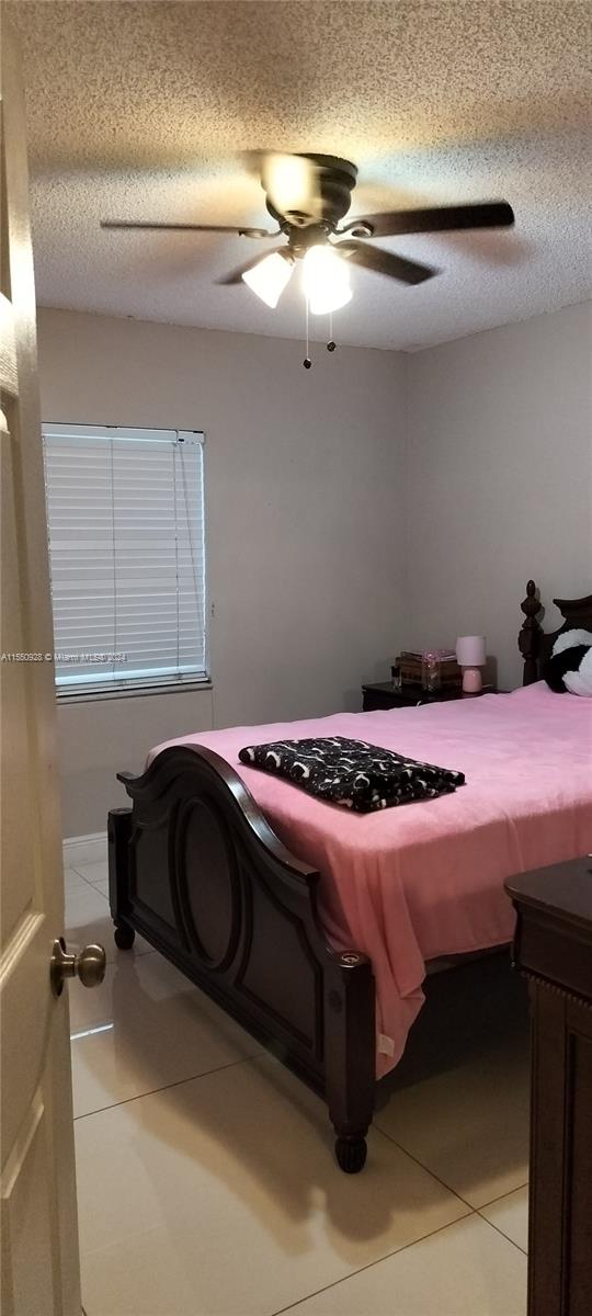 3149 68th Pl, Hialeah, FL, 33018 United States, 3 Bedrooms Bedrooms, ,2 BathroomsBathrooms,Residential,For Sale,68th Pl,A11550928