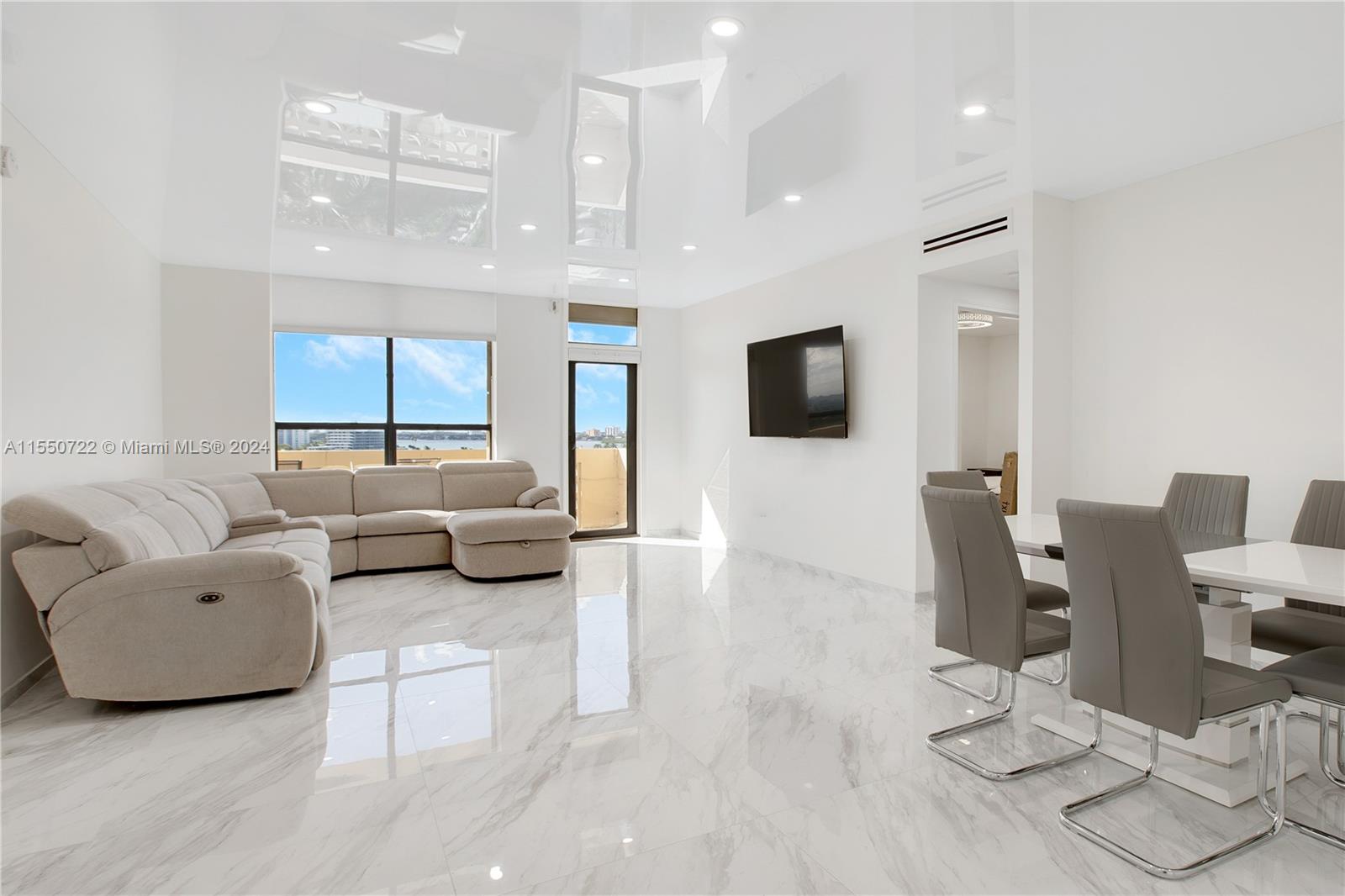10185 Collins Ave 907, Bal Harbour, Florida 33154, 2 Bedrooms Bedrooms, ,2 BathroomsBathrooms,Residentiallease,For Rent,10185 Collins Ave 907,A11550722